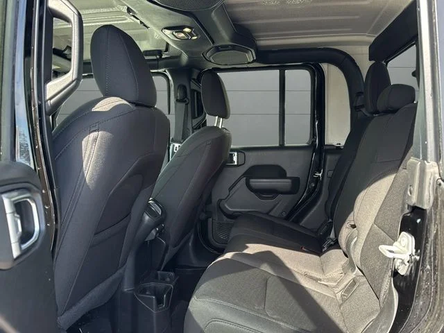 Used 2022 Black Jeep Sport image 11