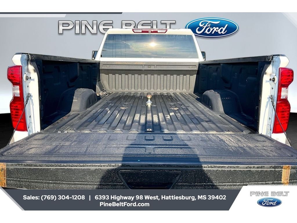 Used 2024 Summit White Chevrolet Custom image 12