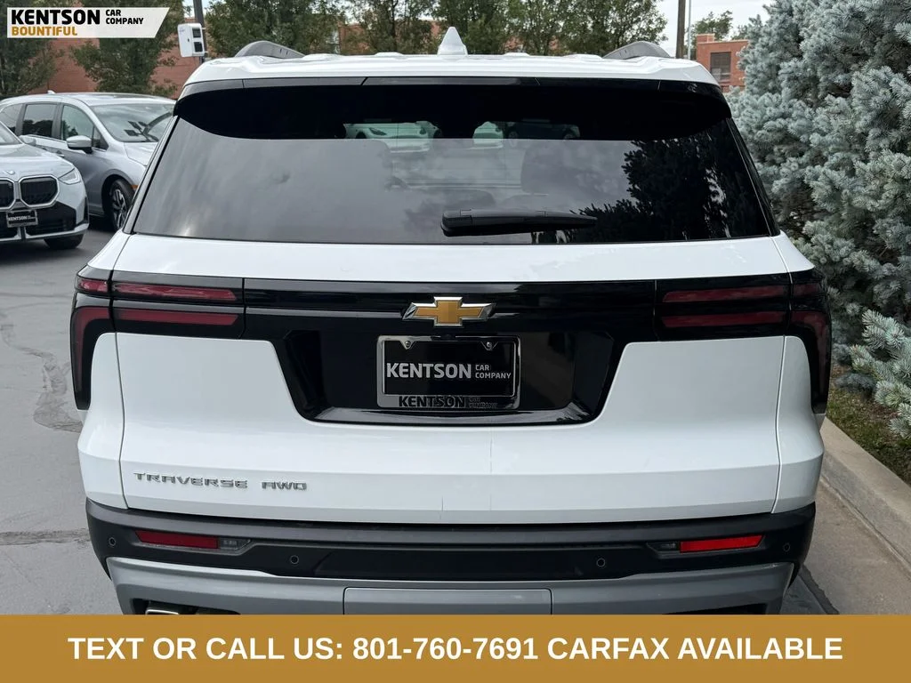 Used 2026 White Chevrolet LT image 7