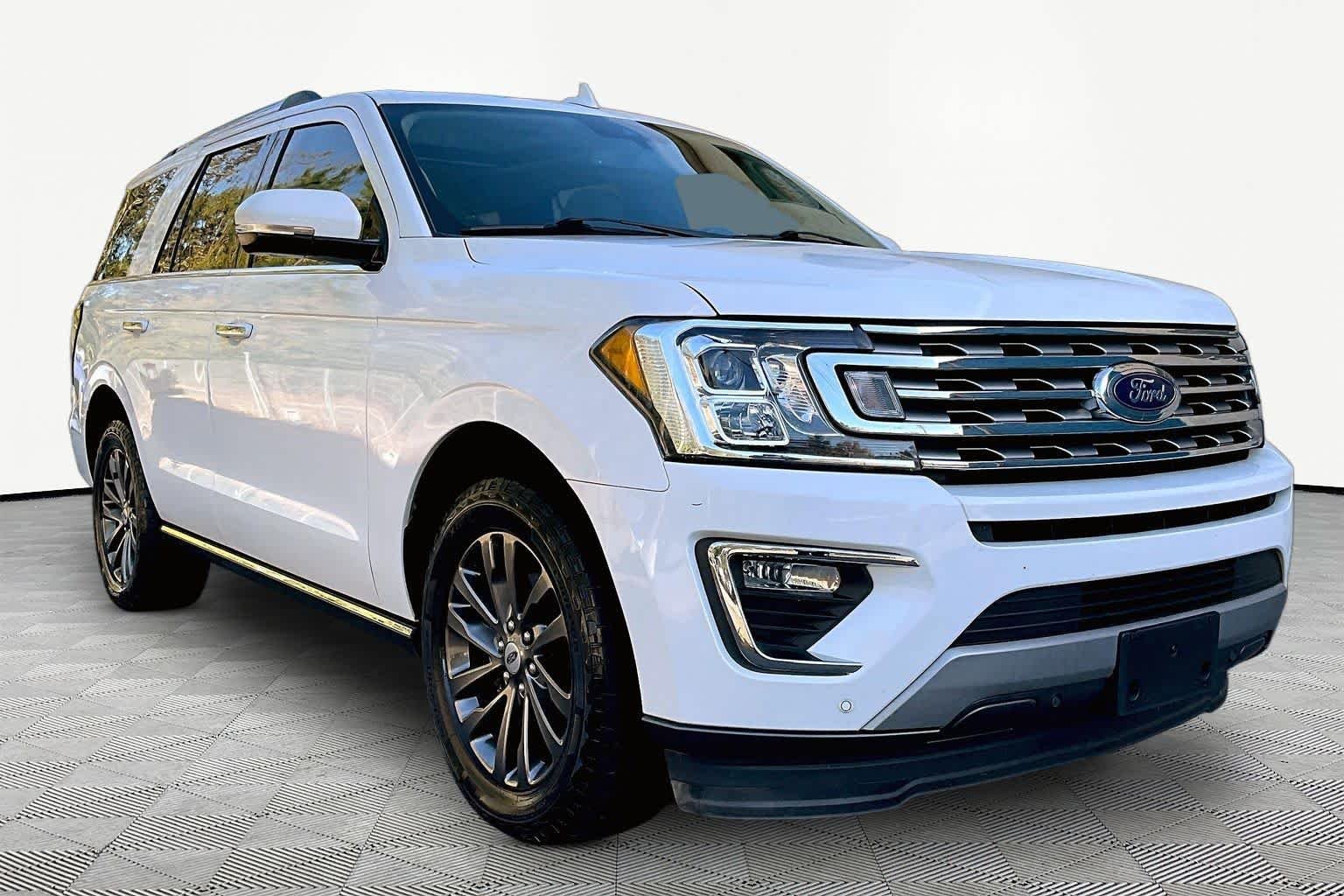 Used 2021 Star White Metallic Tri-Coat Ford Limited image 3