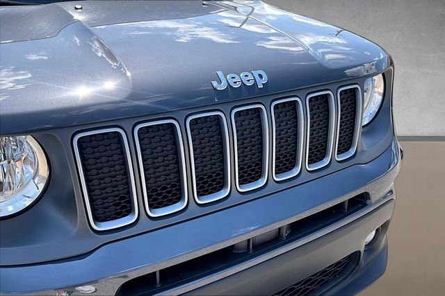 Used 2023 Graphite Gray Jeep Limited image 24