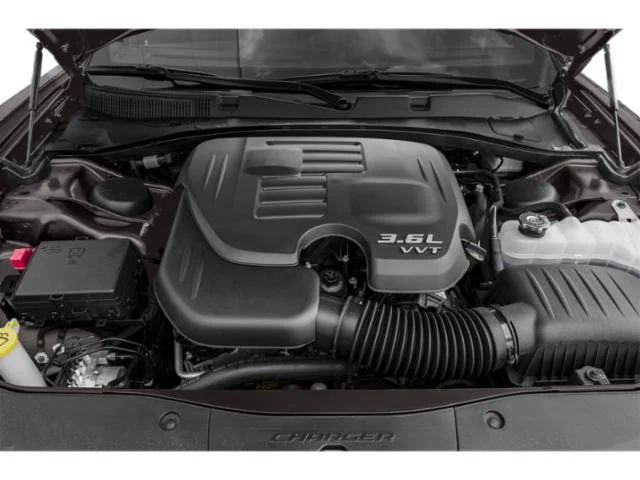 Used 2018 Silver Dodge SXT image 16