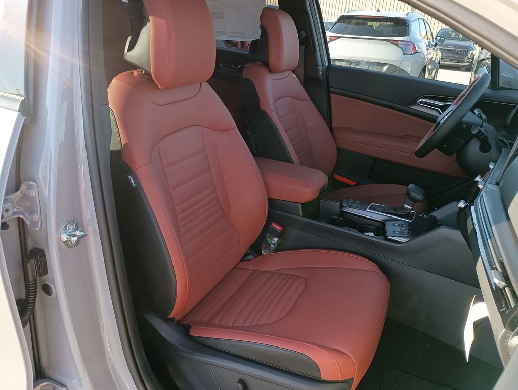 New 2026 Wolf Gray Kia SX Prestige image 31