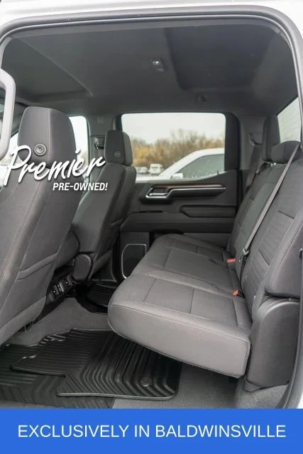 Used 2023 Summit White Chevrolet LT (2FL) image 8