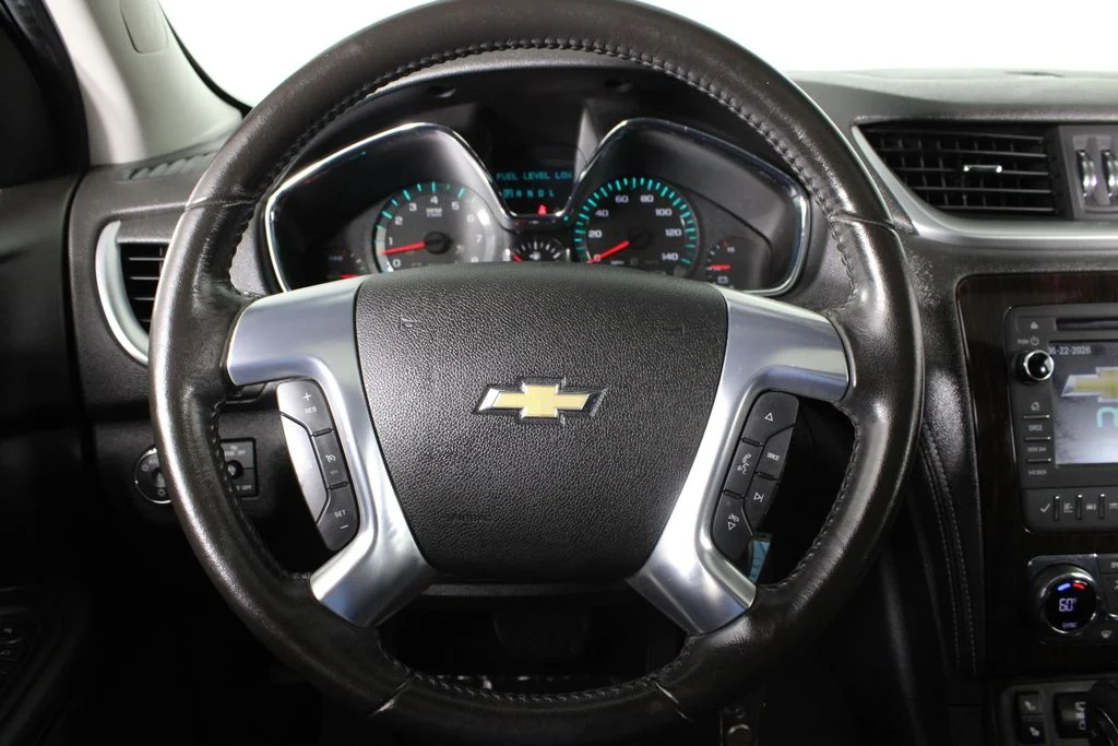 Used 2016 Blue Chevrolet 2LT image 9