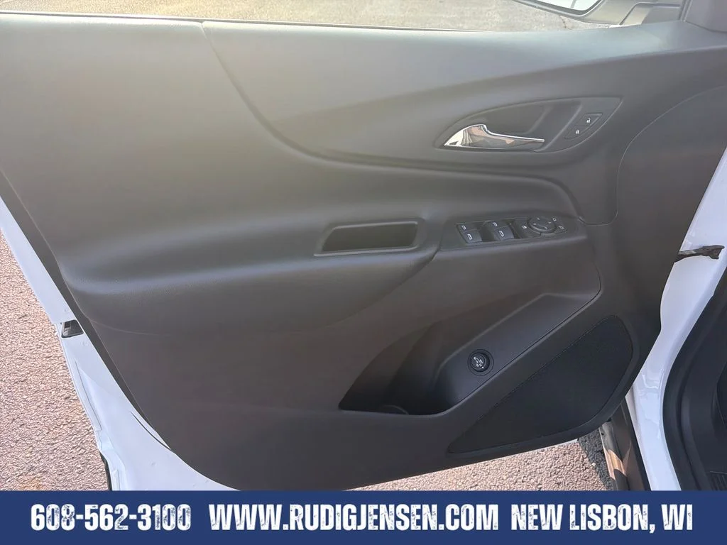 Used 2024 White Chevrolet LT image 10