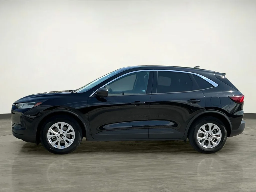 Used 2024 Black Ford Active image 3