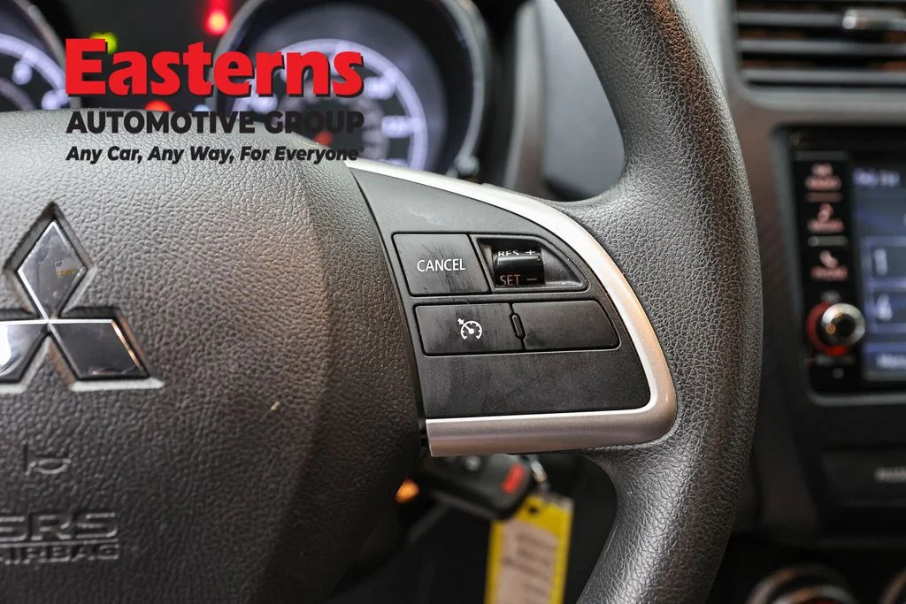 Used 2021 Silver Mitsubishi 2.0 ES image 16