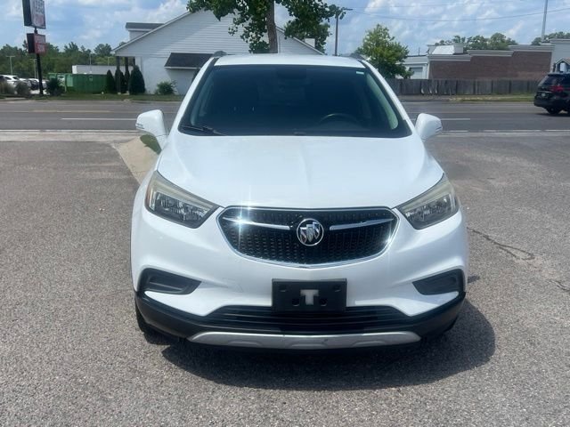 Used 2017 White Buick Preferred image 8