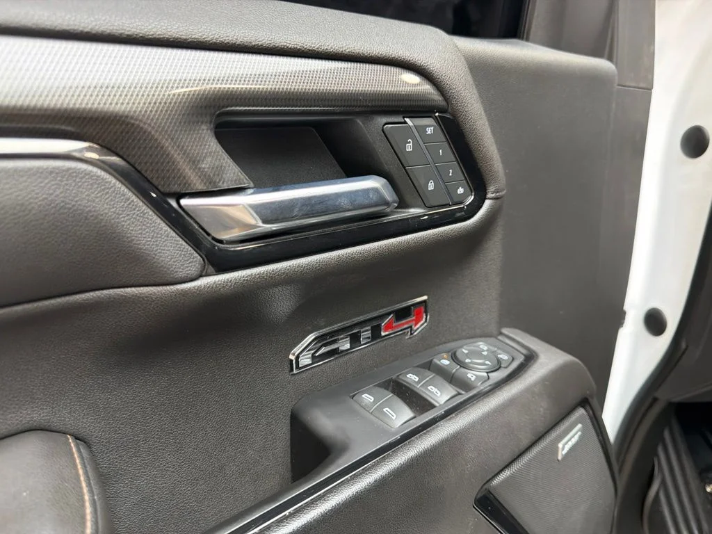 Used 2022 Summit White GMC AT4 image 22
