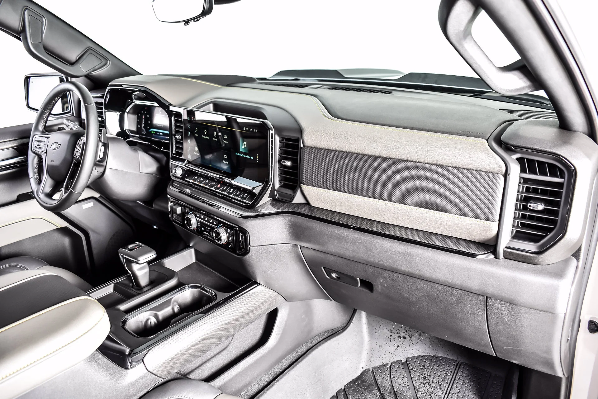 Used 2026 White Chevrolet ZR2 image 19