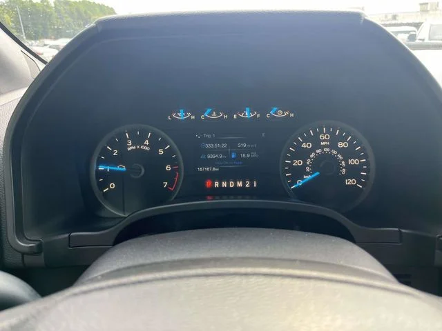 Used 2017 Gray Ford XLT image 25