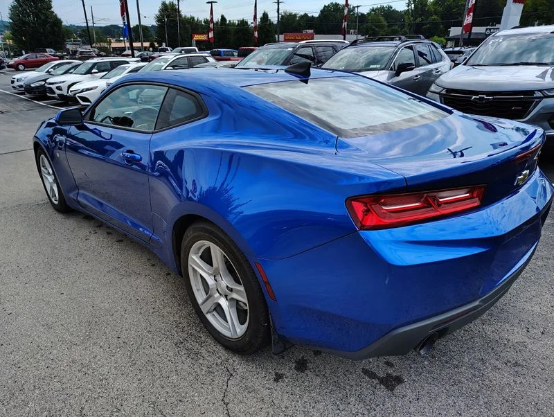 Used 2018 Blue Chevrolet 1LT image 6