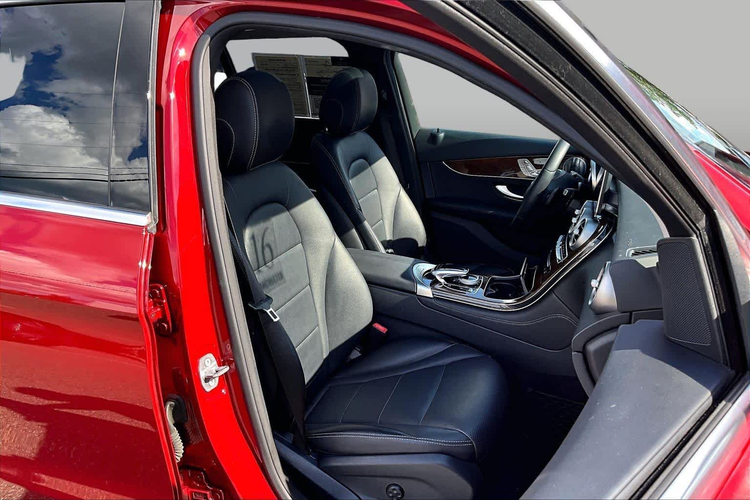 Used 2016 designo Cardinal Red Metallic Mercedes-Benz GLC 300 image 8