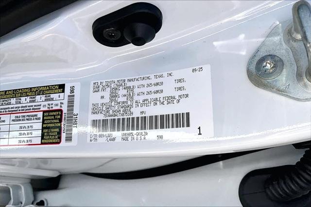 Certified Used 2026 WIND CHILL PEARL* Toyota  image 36