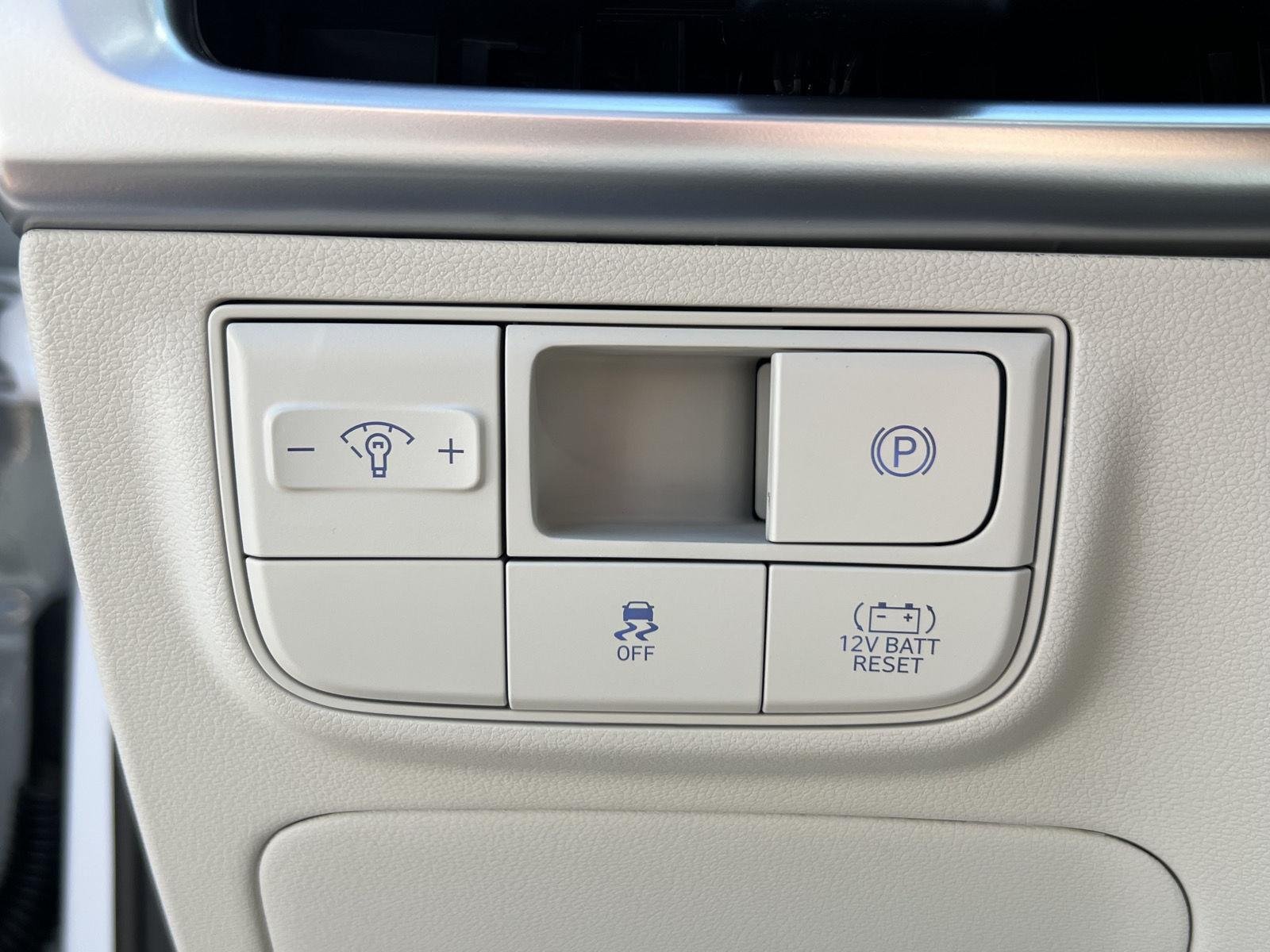 New 2026 Creamy White Pearl Hyundai Blue image 31