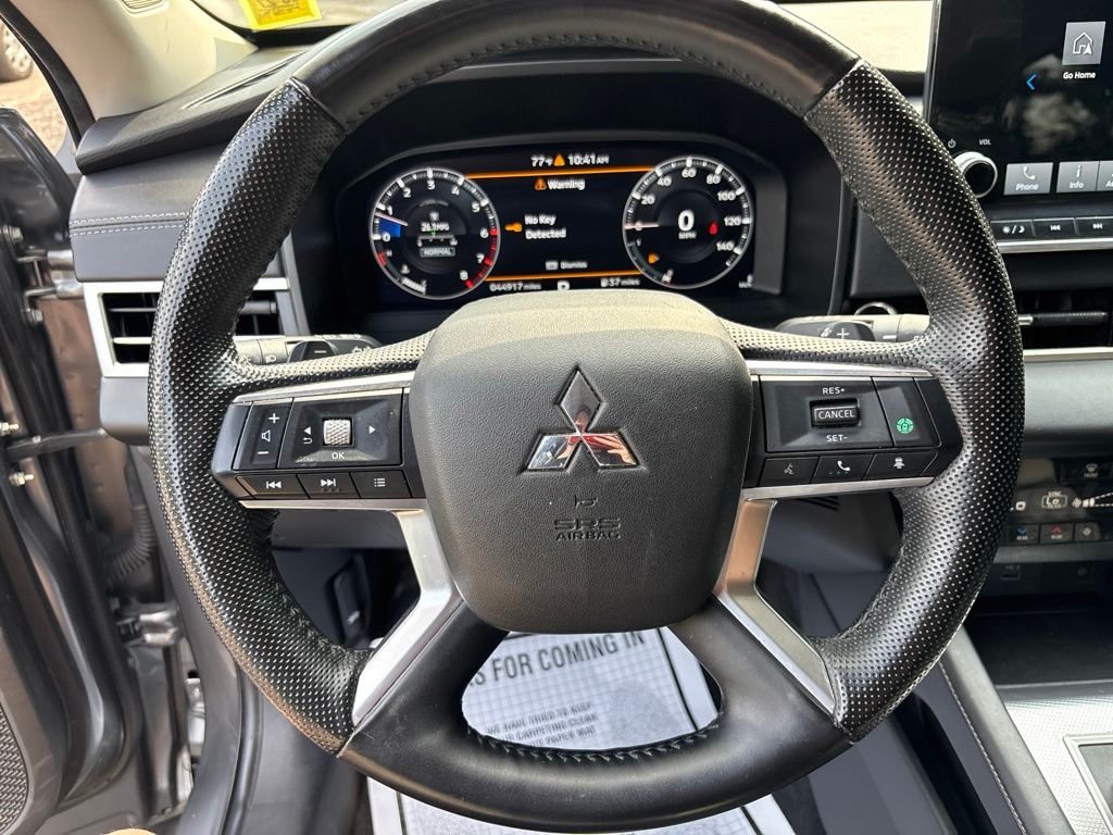 Used 2024 Black Mitsubishi  image 21