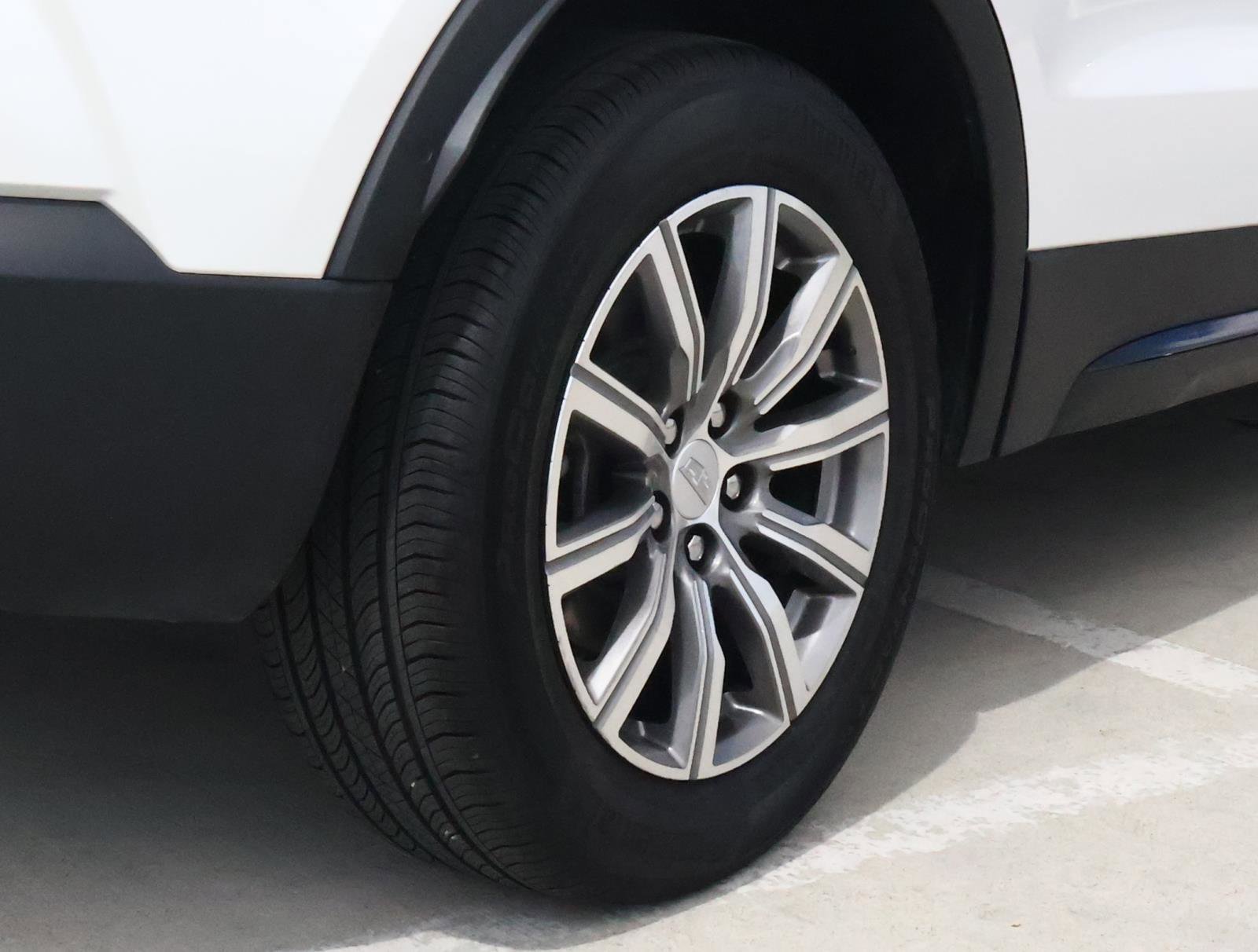 2022 Cadillac XT4 Sport - Photo 11