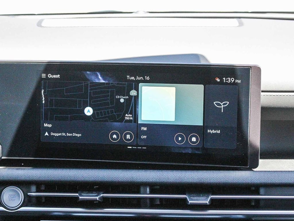 Used 2025 Silver Hyundai SEL Convenience image 15