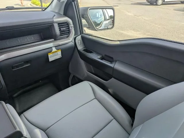 New 2026 Oxford White Ford XL image 44