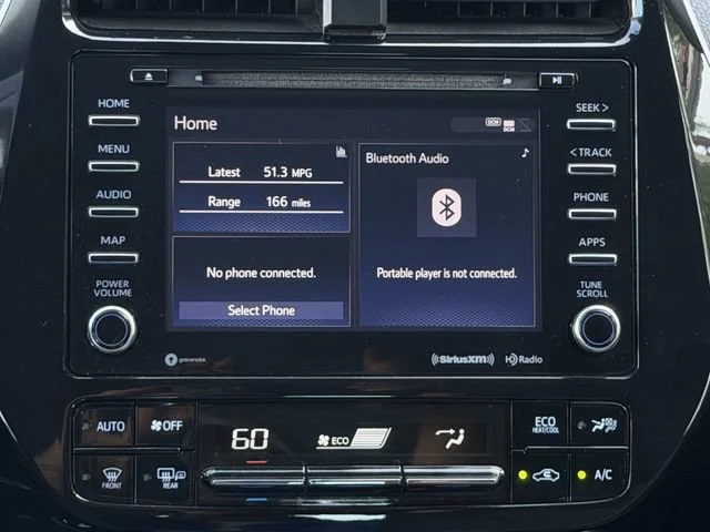 2022 Toyota Prius Prime LE - Photo 17