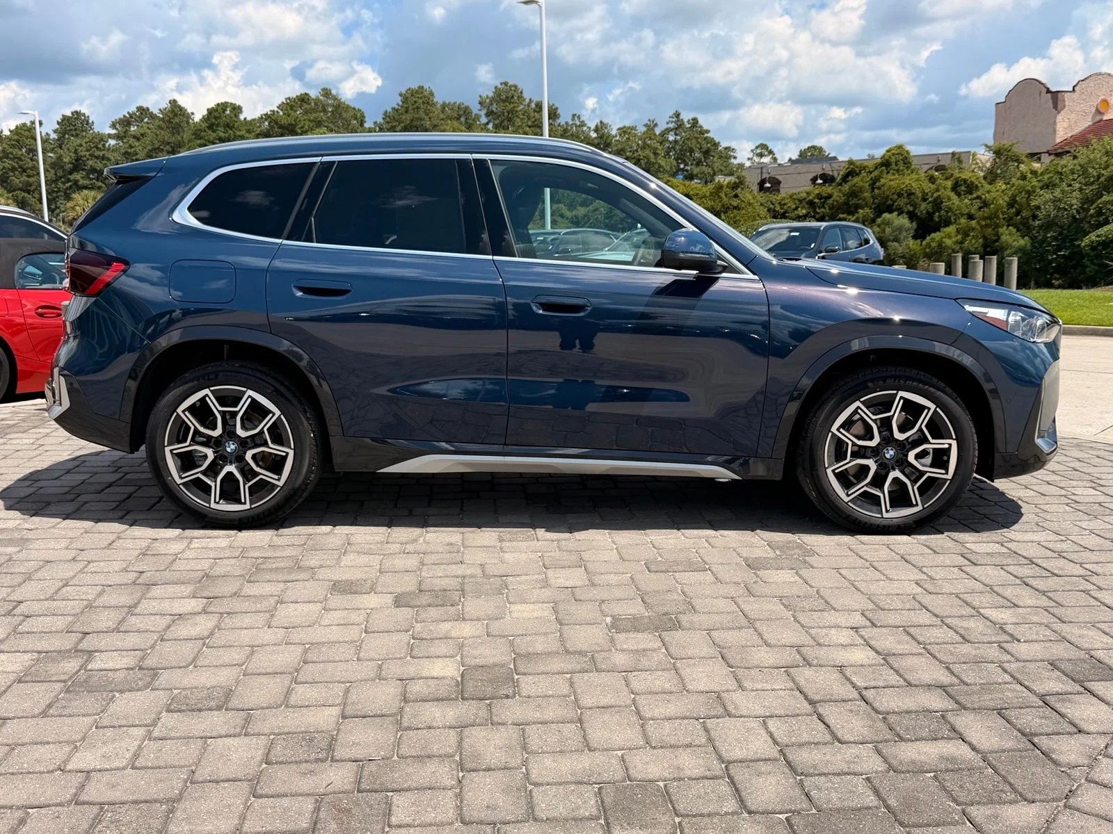 New 2026 Night Dusk Blue Metallic BMW xDrive28i image 8
