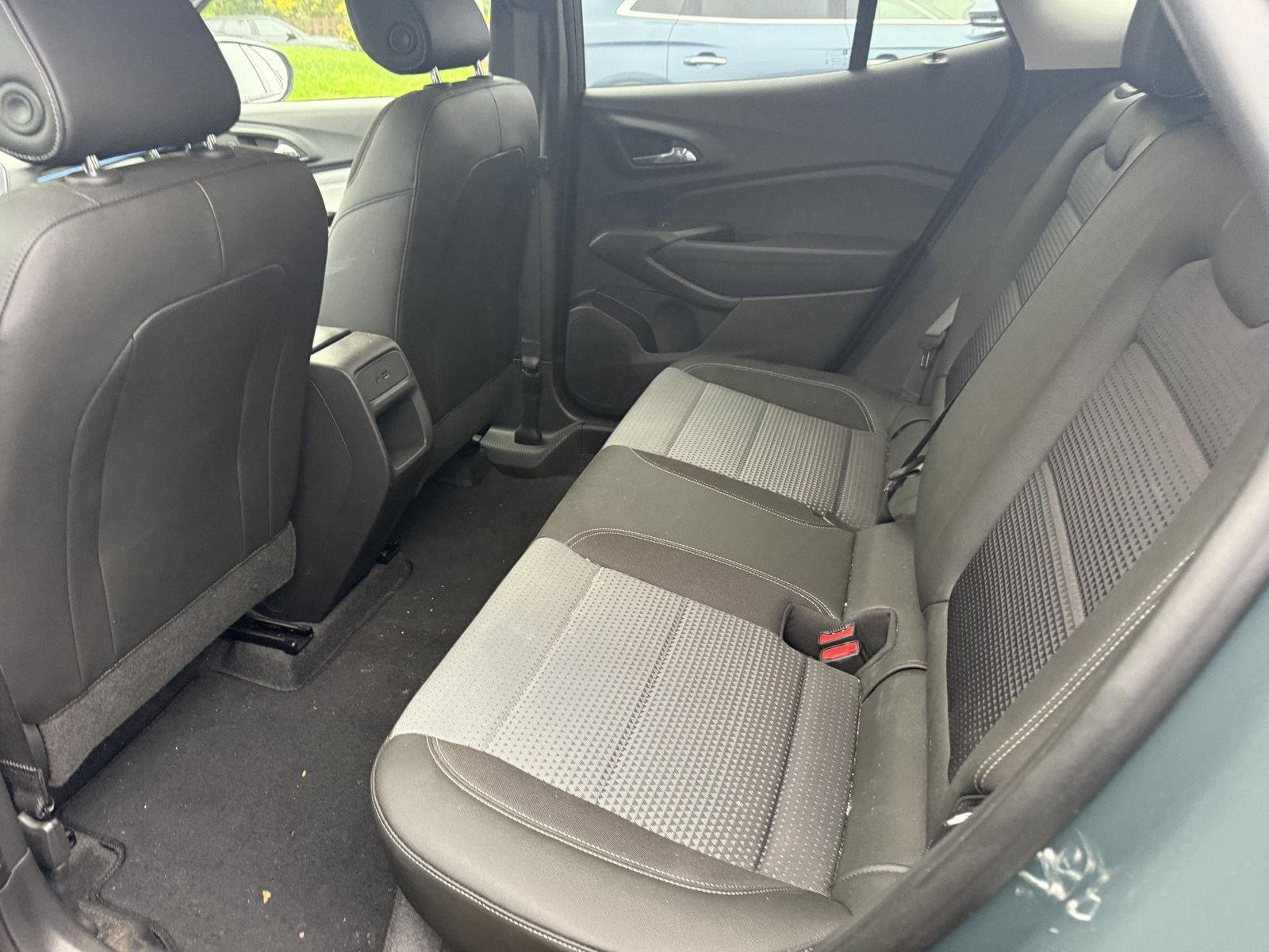 Used 2025 Cypress Gray Chevrolet LT image 3