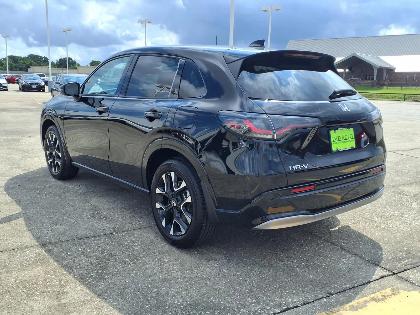 New 2027 Black Honda EX-L image 2