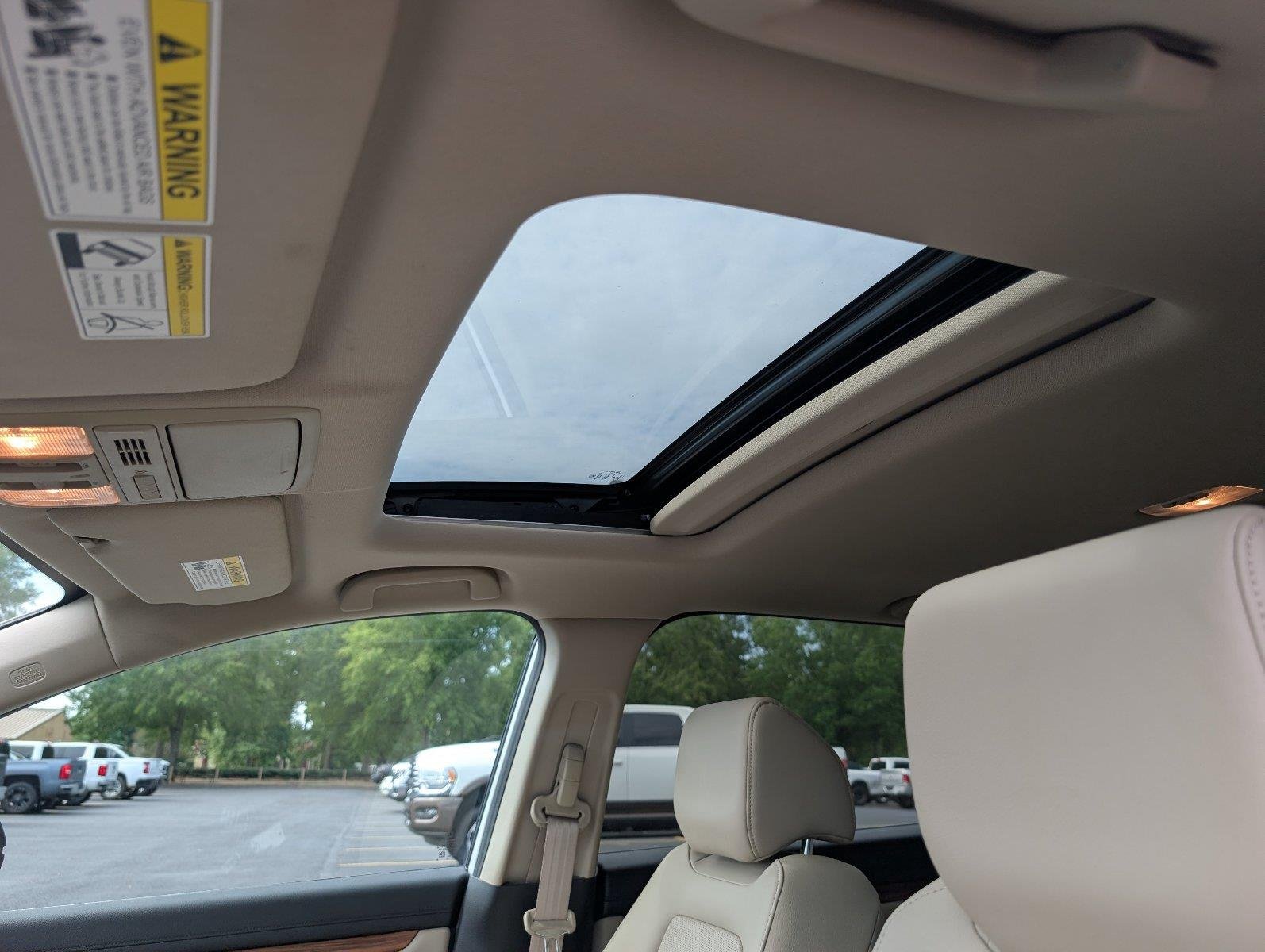 Used 2020 Platinum White Pearl Honda EX-L image 17