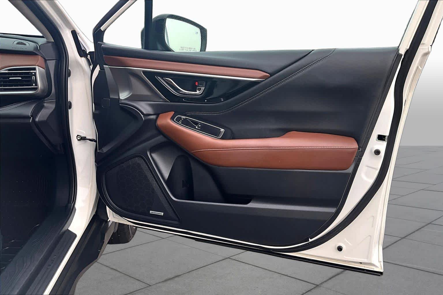 Used 2021 Crystal White Pearl Subaru Touring image 22