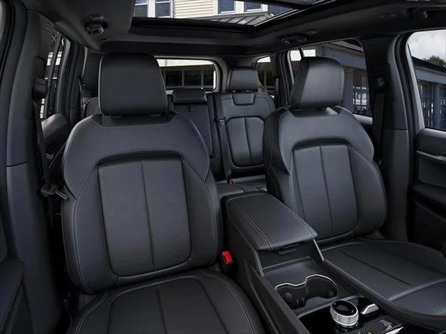New 2026 Diamond Black Crystal Pearlcoat Jeep Limited image 16