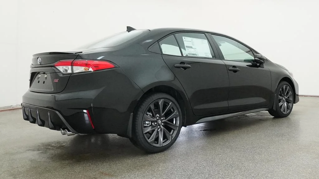 New 2027 Inked Toyota SE image 17