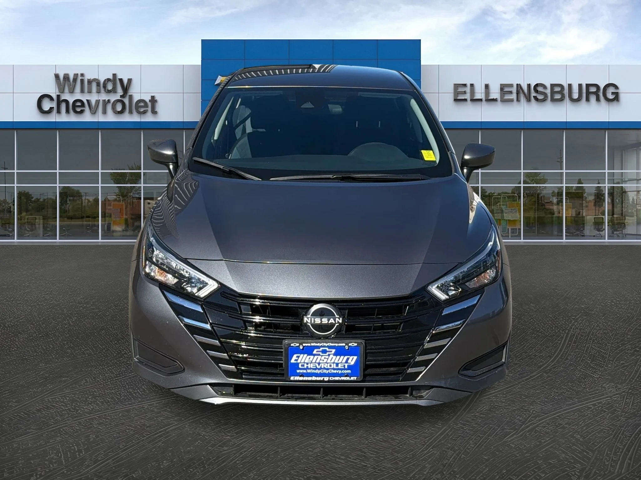 Used 2025 Nissan Versa Sedan SV with VIN 3N1CN8EV9SL821740 for sale in Ellensburg, WA