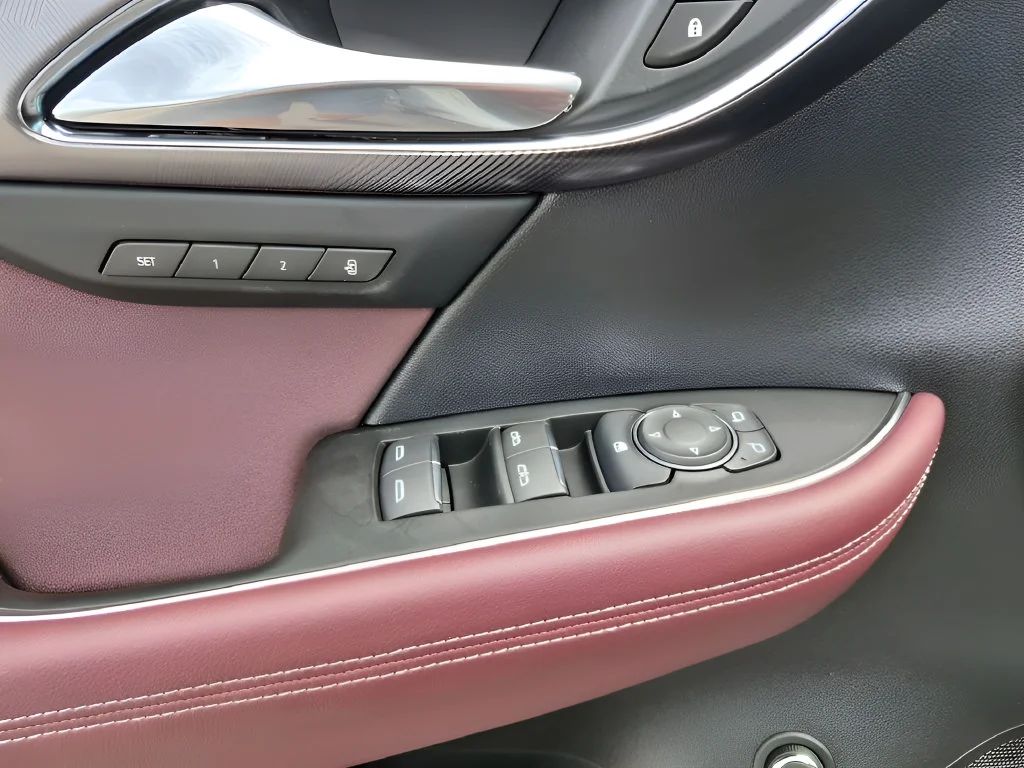 2026 Buick Envision Sport Touring - Photo 31