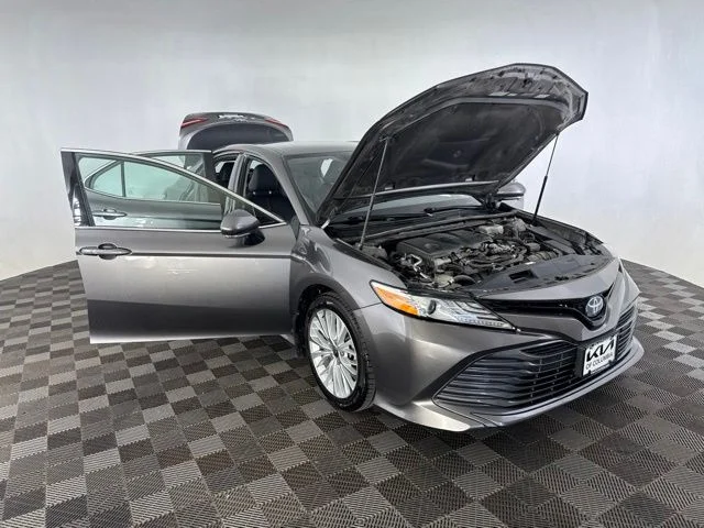 Used 2020 Gray Toyota XLE image 14