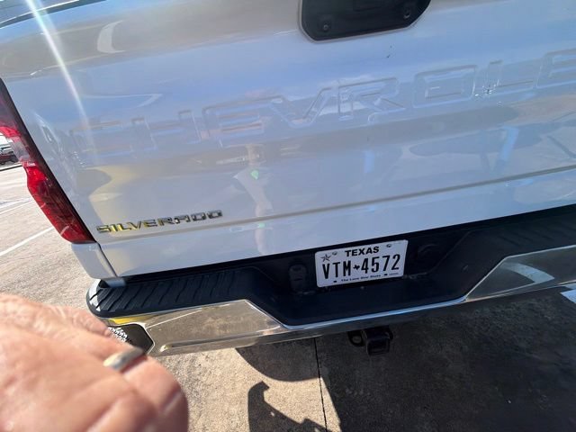 Certified Used 2025 Summit White Chevrolet LT image 7