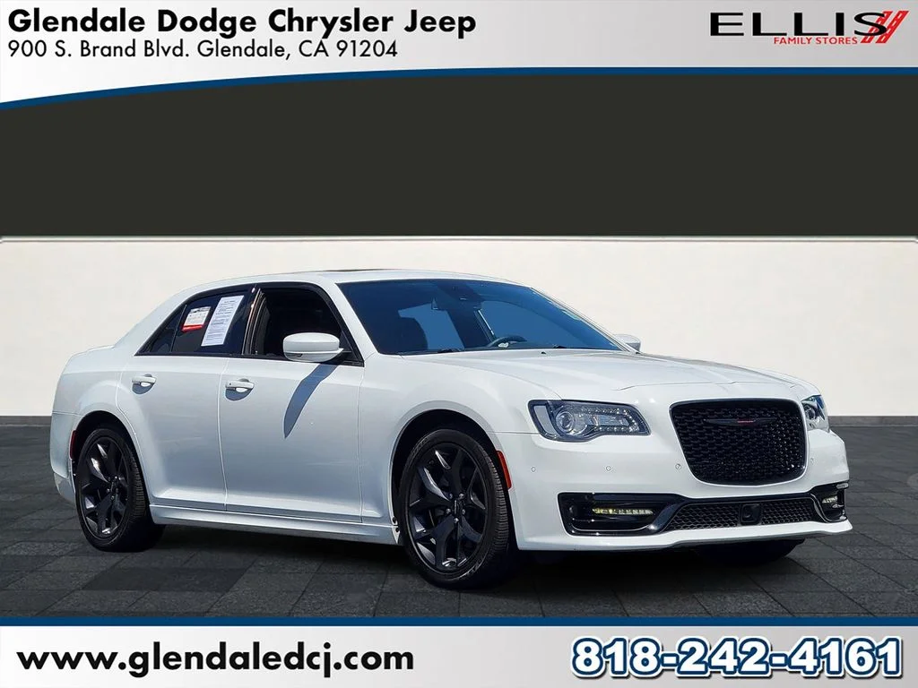 2023 Chrysler 300