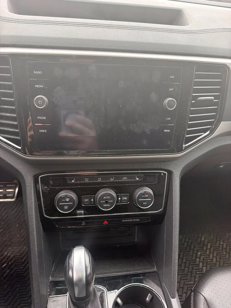 Used 2020 Gray Volkswagen 3.6L V6 SEL R-Line image 7