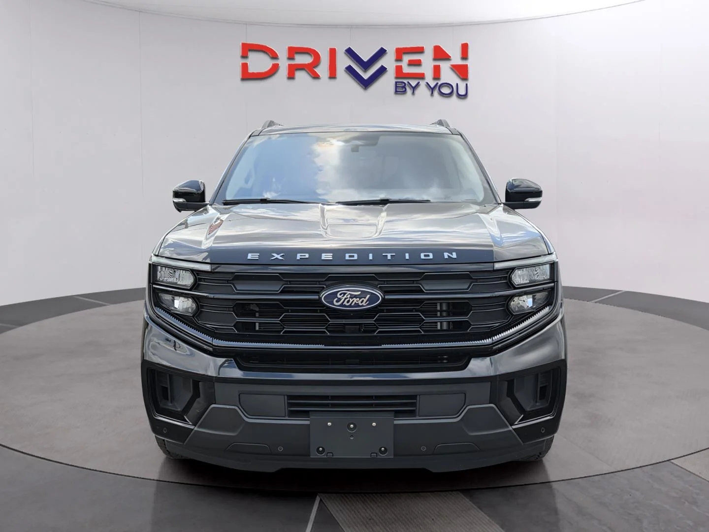 Used 2025 Agate Black Ford Active image 8