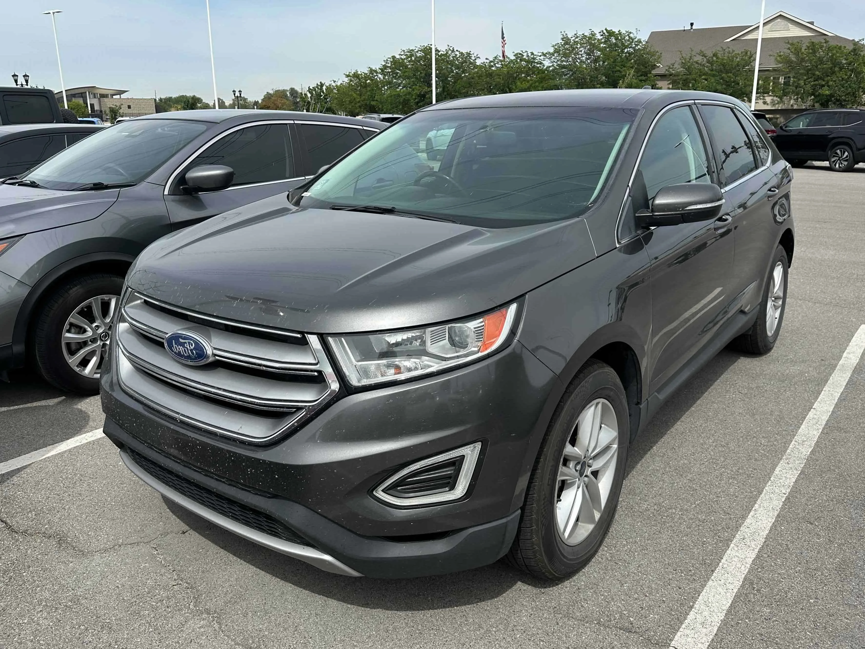 Used 2017 Magnetic Ford SEL image 1