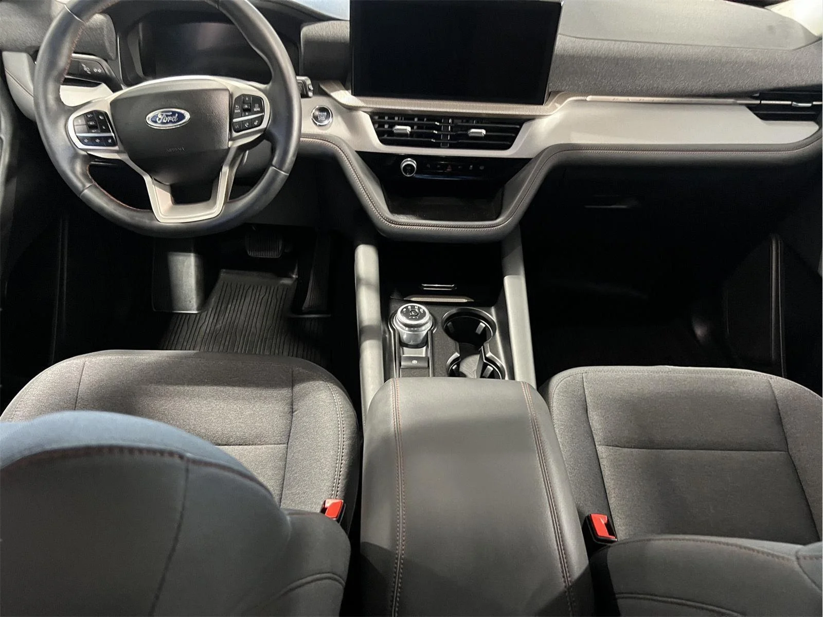 Used 2025 Vapor Blue Ford Active image 18