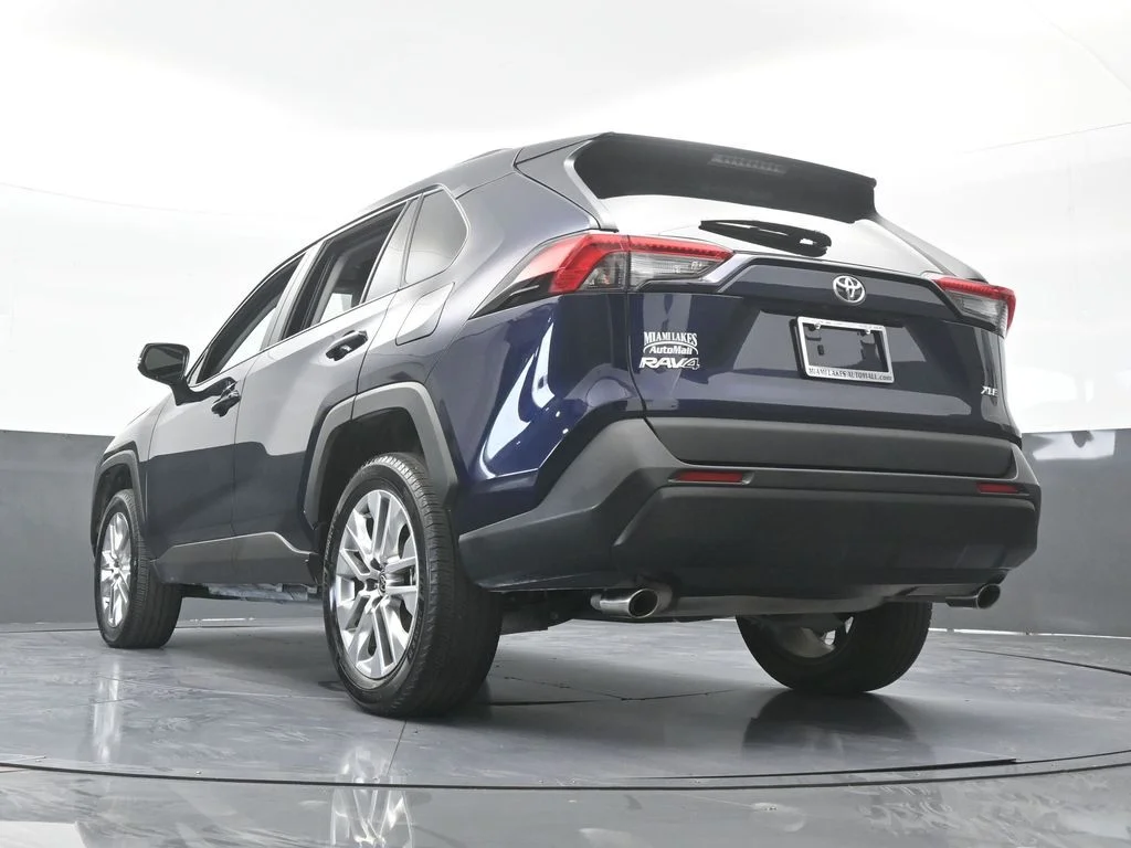 Used 2025 Blueprint Toyota XLE Premium image 59