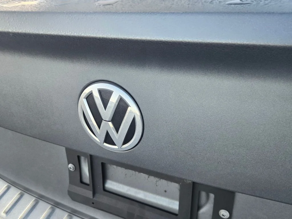 Used 2019  Volkswagen SEL image 10