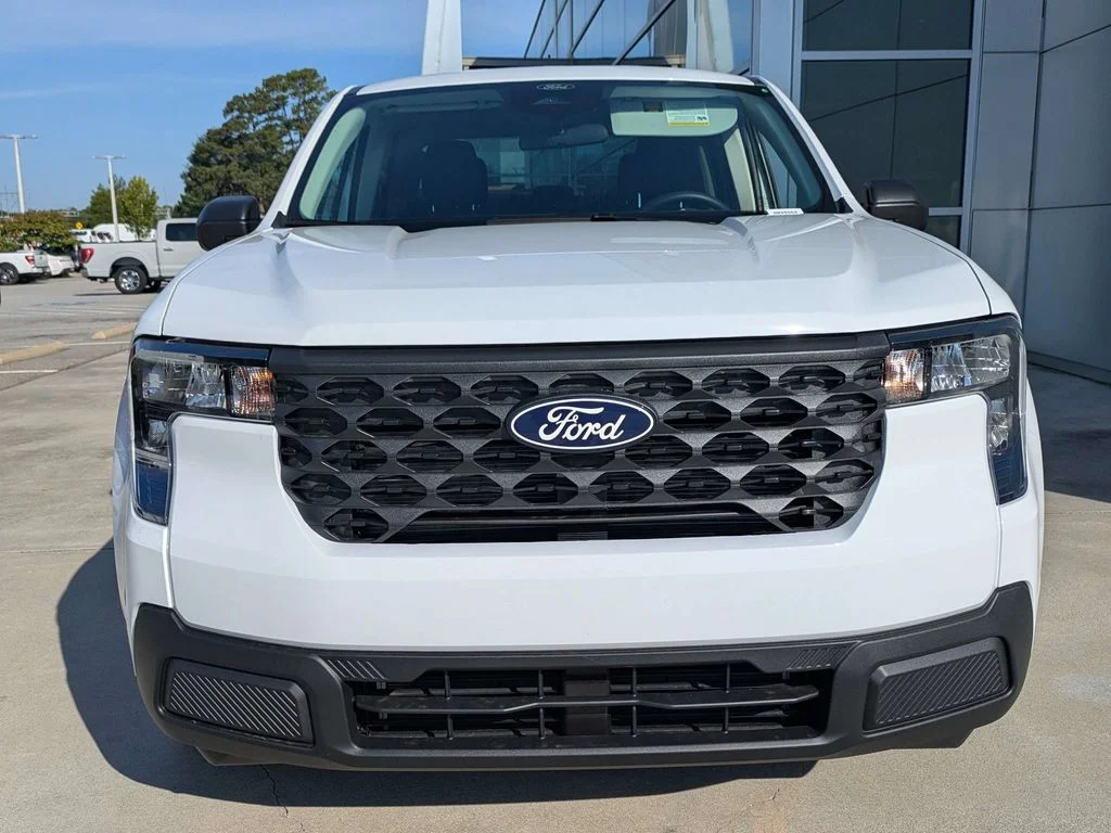New 2026 Oxford White Ford XL image 9