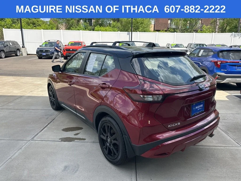 Used 2023 Red Nissan SR image 7