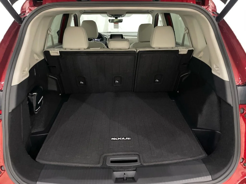 New 2026 Scarlet Ember Tintcoat Nissan Dark Armor image 7