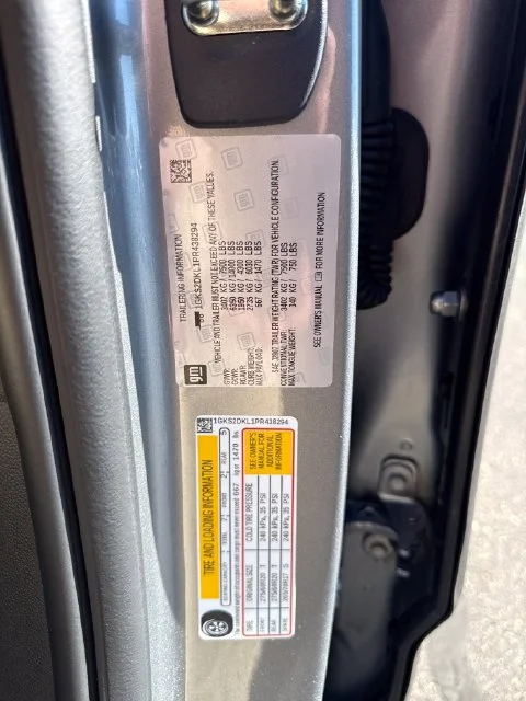 Used 2023 STERLING METALLIC GMC Denali image 35
