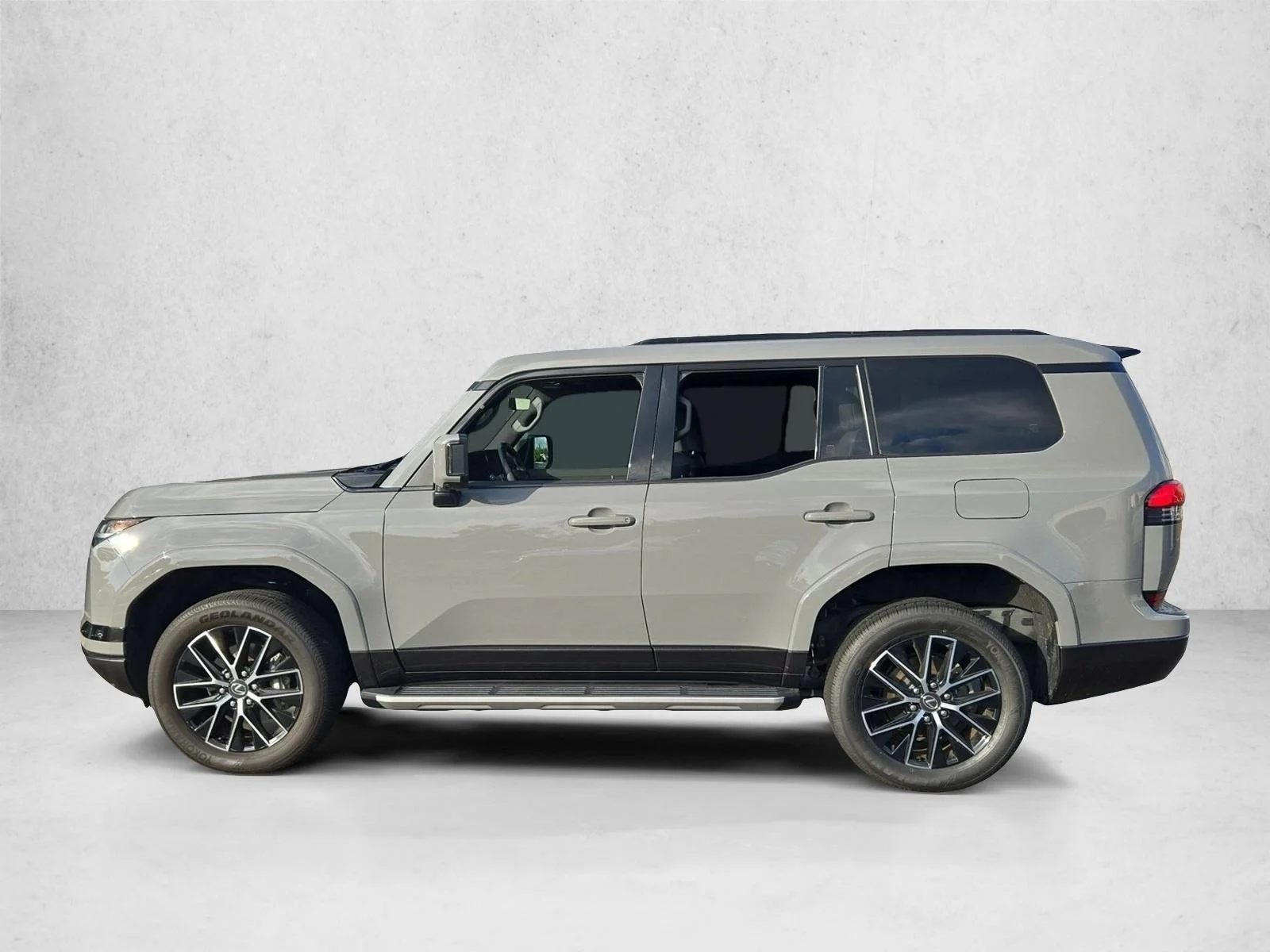Certified Used 2024 Incognito Lexus GX 550 Premium+ image 8