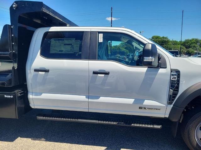 New 2026 Oxford White Ford F-450® XL image 29