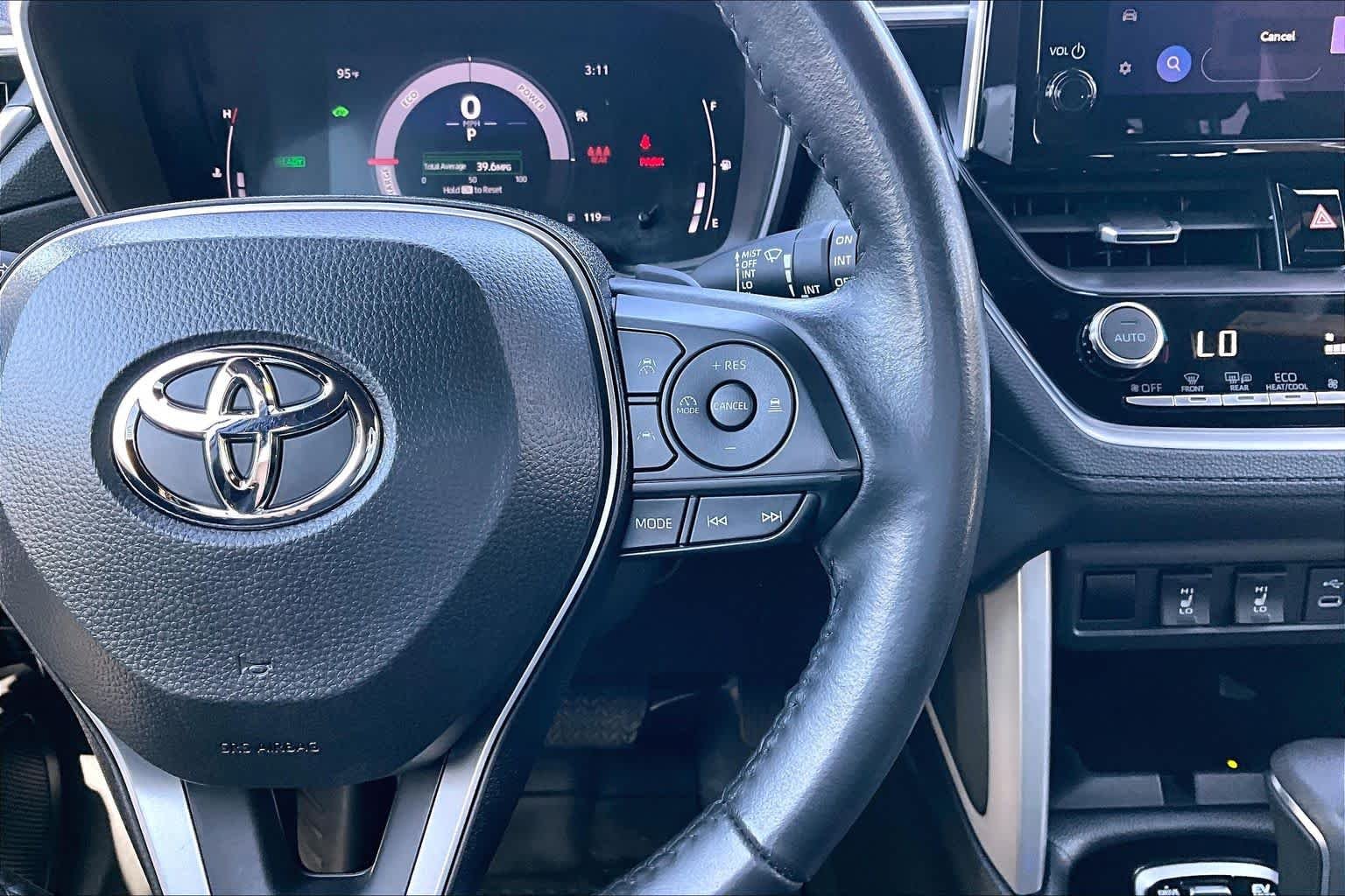 Used 2024 Wind Chill Pearl Toyota Hybrid XSE image 23